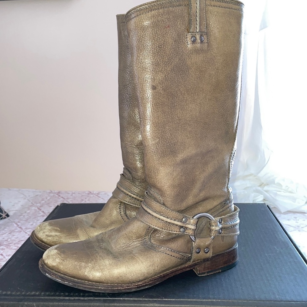 ❤️ Sold❤️ Frye 77952 Maxim Trapunto Harness Boot in Khaki Leather Moto Boot